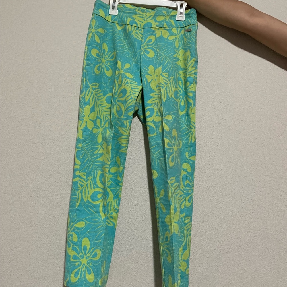 Funky Flower Pattern Guess Jeans